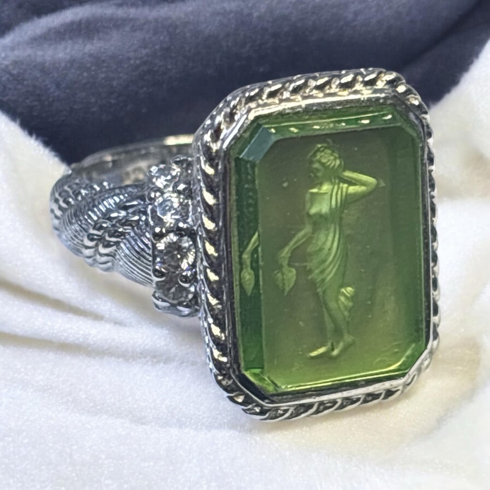 Judith Ripka Intaglio Ring - Picture 2 of 4